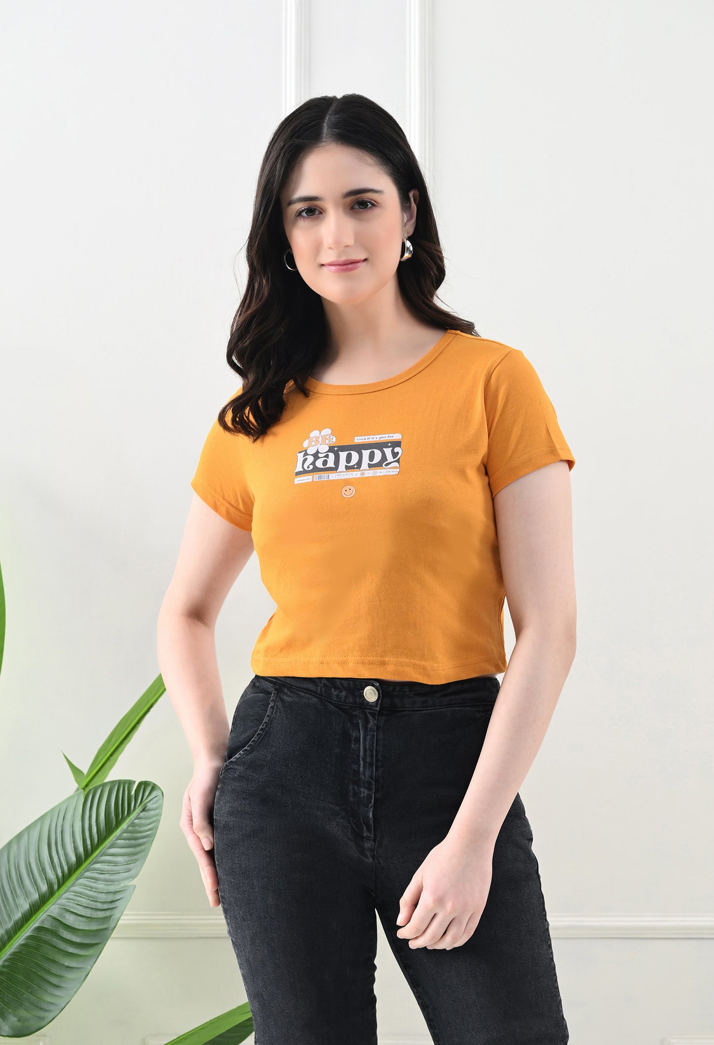 Stay Happy Crop ☀️