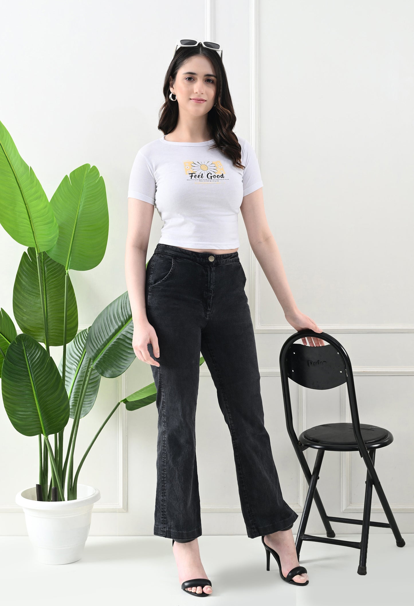 Feel Good Daisy Crop Top ๐ผ