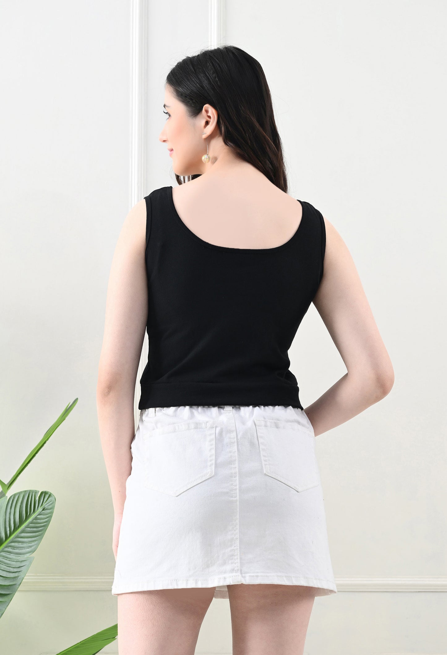 Midnight Muse Classic Tank Top – Black