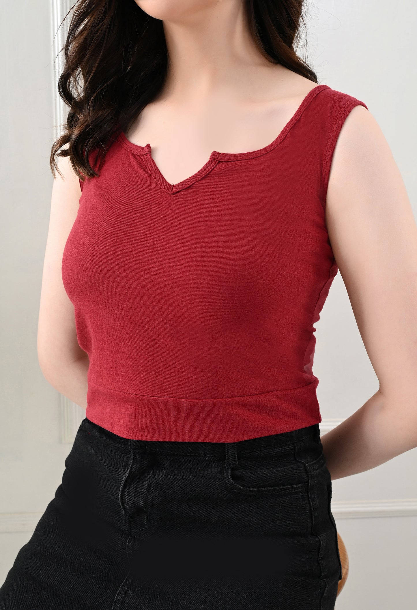 Crimson Charm Notch Neck Tank Top – Maroon